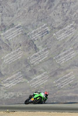 media/Dec-07-2025-CVMA (Sun) [[3e7d2de5dc]]/Race 8-Middleweight Shootout/